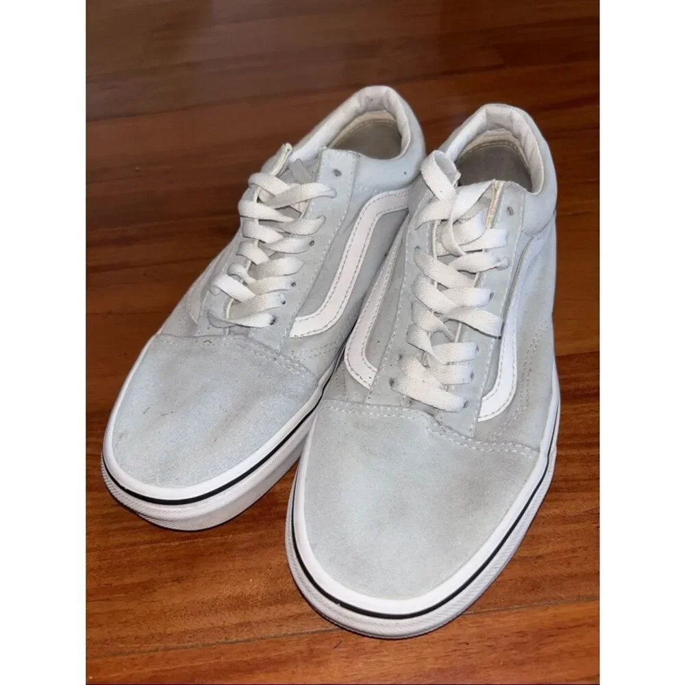 Vans mint green Low Top Sneakers in Light Gray and White size 8 men’s 9.5 womens